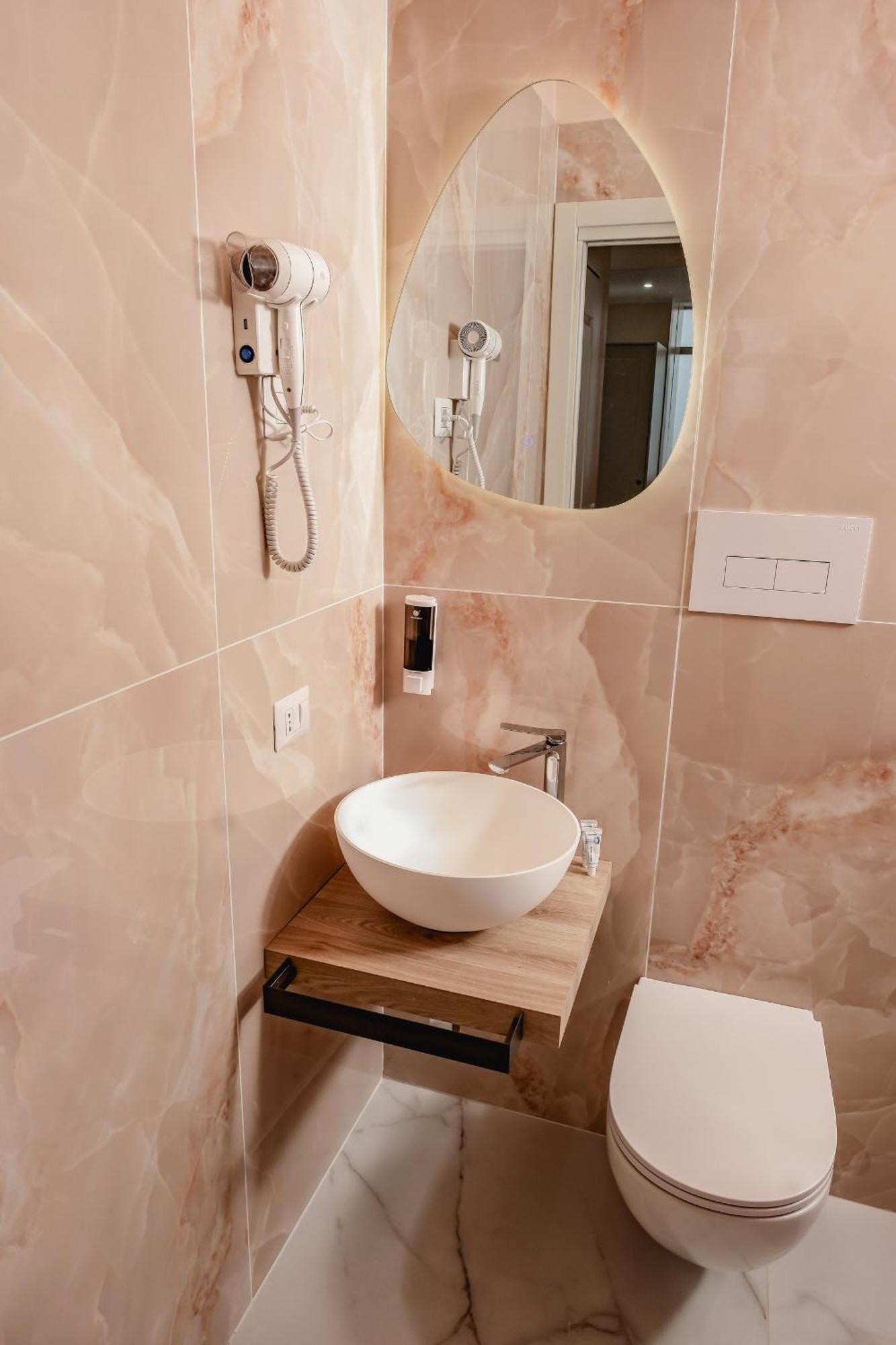Lovedream Napoli Bagian luar foto