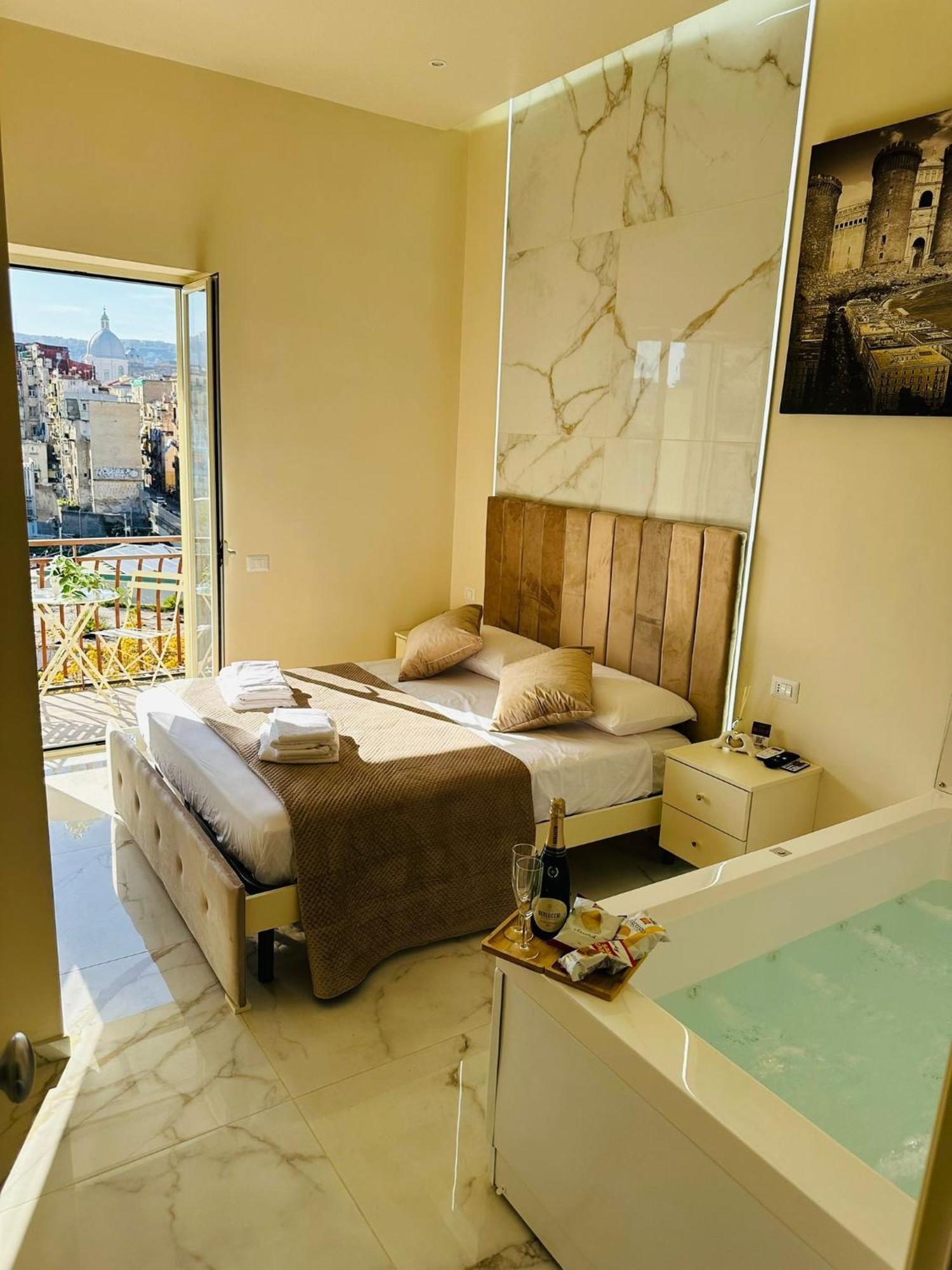 Lovedream Napoli Bagian luar foto
