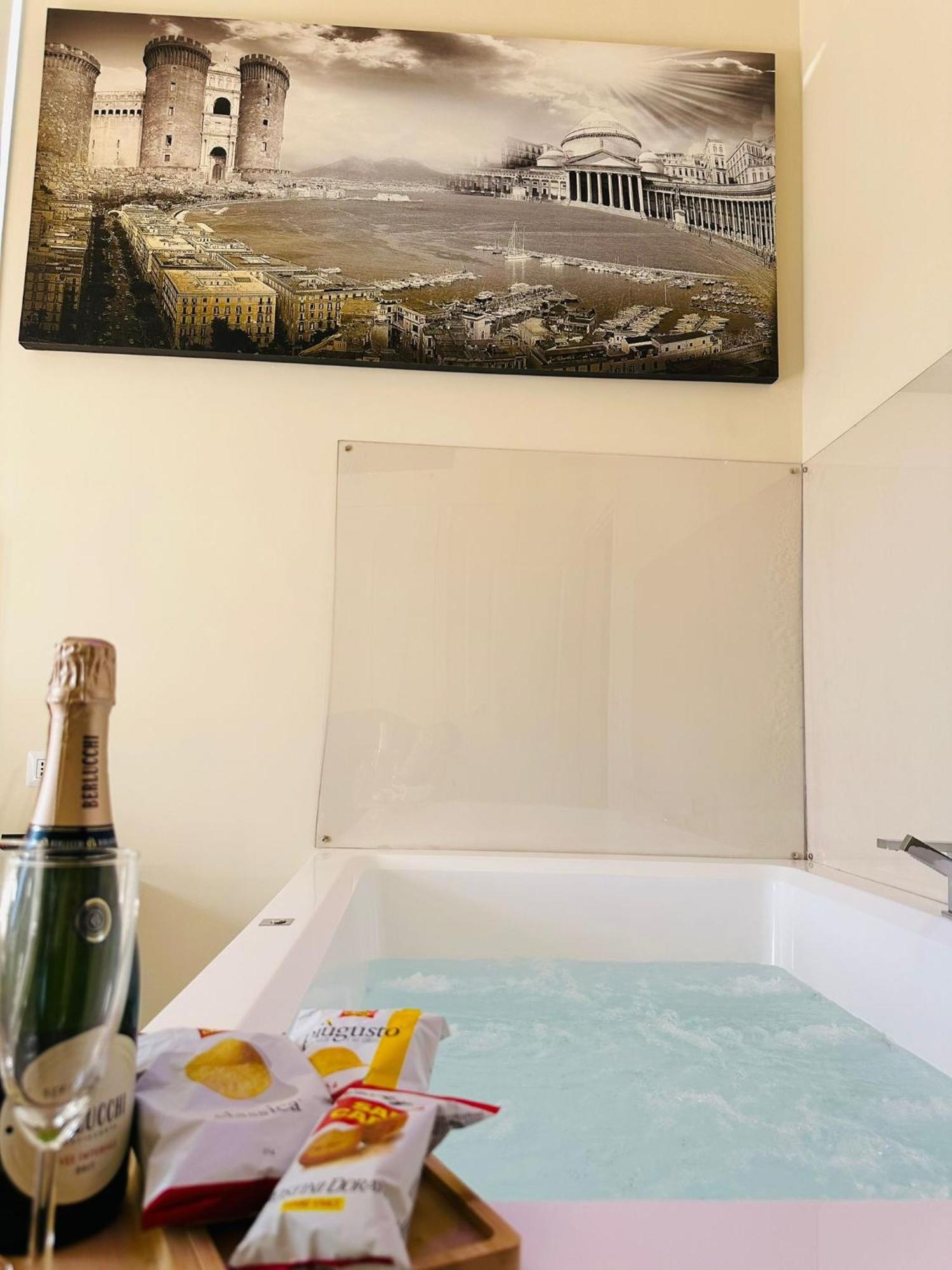 Lovedream Napoli Bagian luar foto